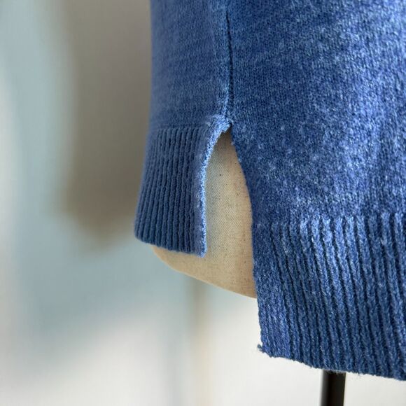 Christian Siriano Sweater Women's L Blue Pointelle Knit Pullover Split Hem 2/$25 - Picture 5 of 11